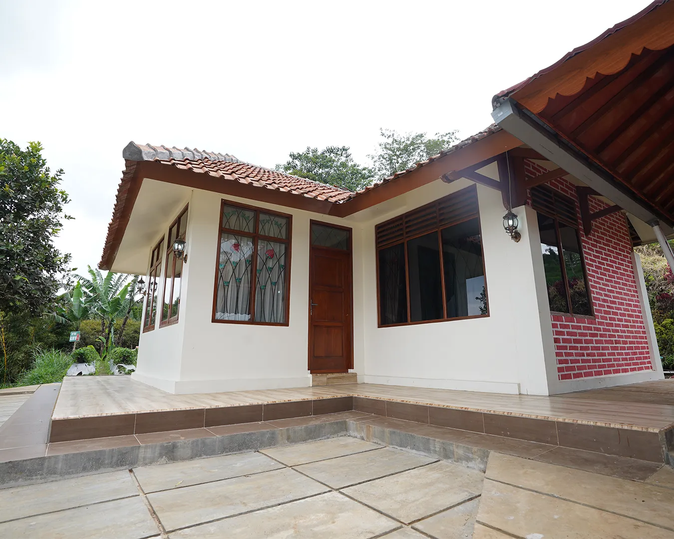 villa sky resort lembang